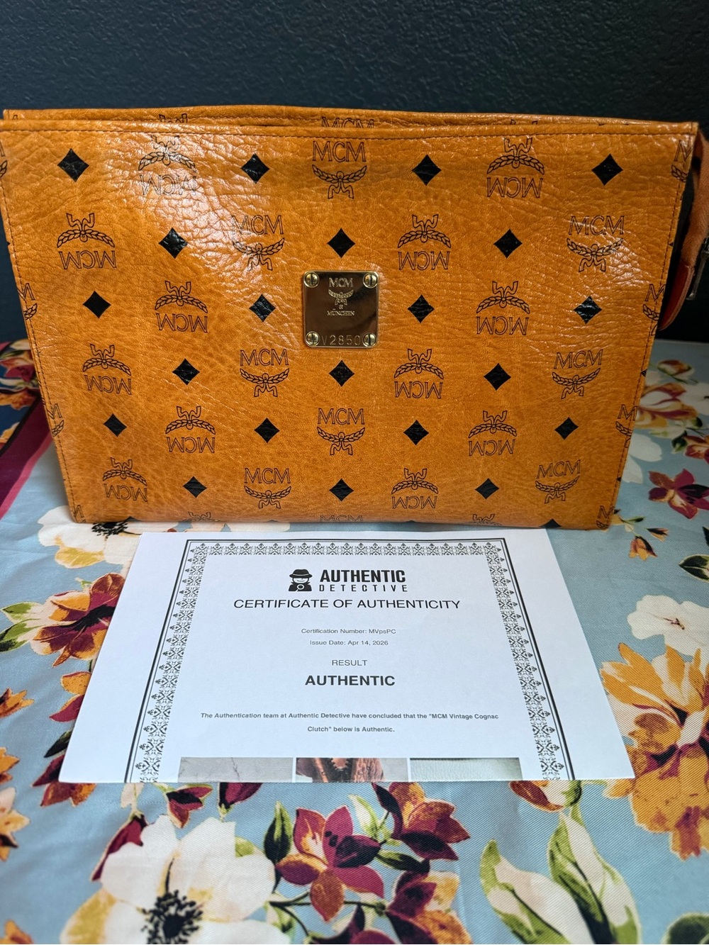 MCM Orange Visetos Logo Zip Pouch - Picture 8 of 8